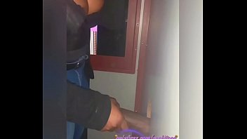 Atl thot sucking dicks at glory hole