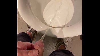 Mn slave with small dick piss pee at toilet