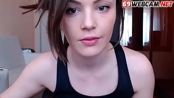 Beautiful Brunette Toying Hard webcam