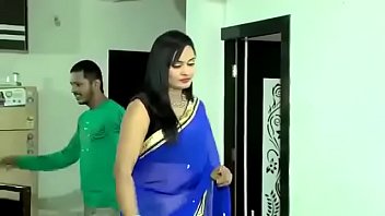 Hot Bhabhi seduced by her devar