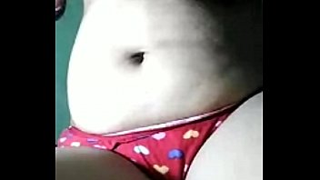 Indian girl shows her big tits and shaved pussy on video call