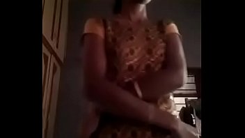 Pavitra tamil girl boob and pussy show