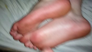 p. Goth Slut Gets Her Feet Used Sprayed With Cum - Meg E.