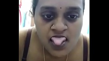 big solu aunty bath room