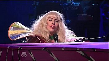 Lady GaGa - Gypsy (Live SNL)