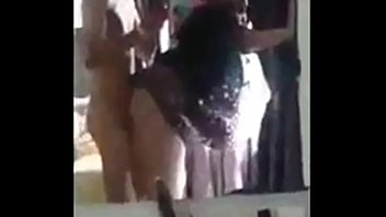 فضيحة صالون التجميل اححح سكس عربي