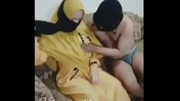 Hijab muslim malay fucked by bf
