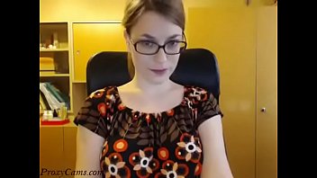 Hot nerdy girl stripping and dancing nude on webcam - ProxyCams.com