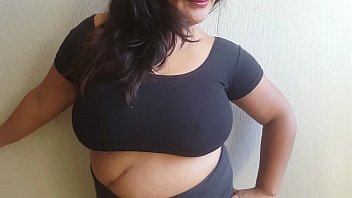 BBW Shows off her tits and receives facial